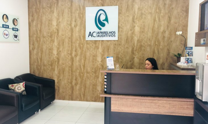 foto recepção ac aparelhos auditivos